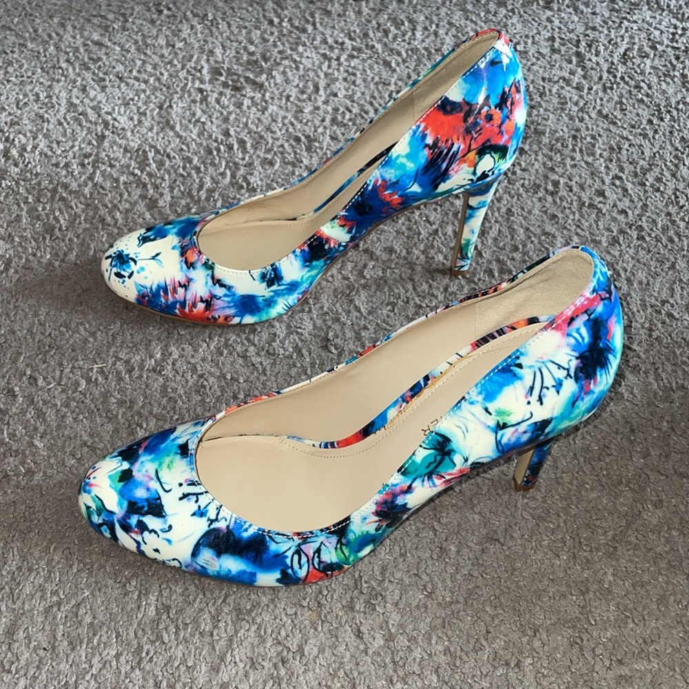 Marc Fisher Women's Colorful Floral High Heels - Picture 2 of 6